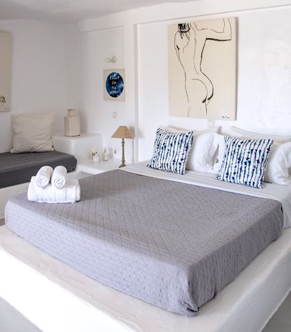 STANDARD ΔΩΜΑΤΙΟ ΜΕ ΜΕΡΙΚΗ ΘΕΑ ΣΤΗ ΘΑΛΑΣΣΑ